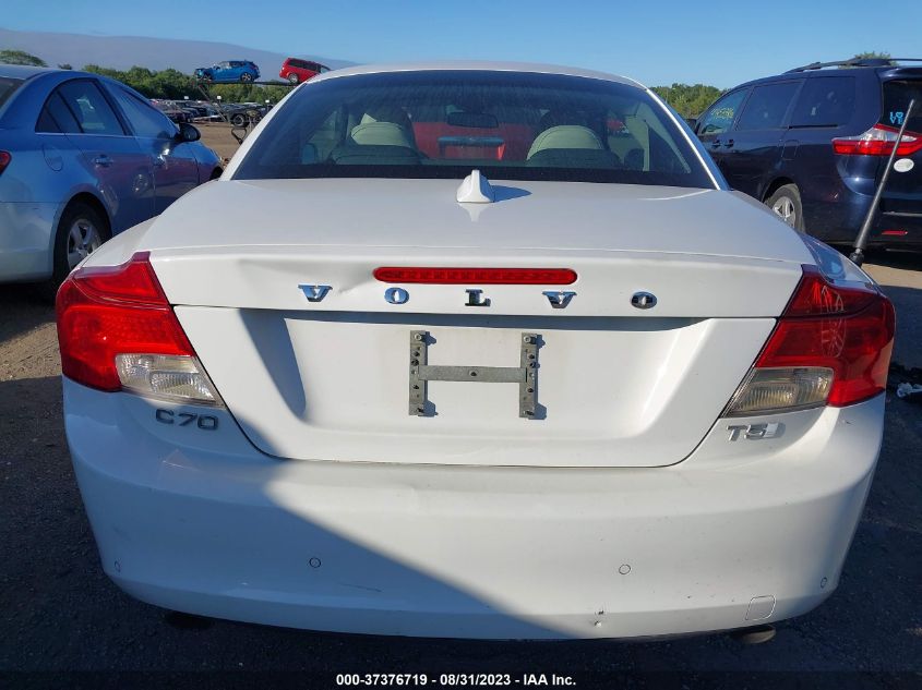2013 VOLVO C70 T5 YV1672MC0DJ137973