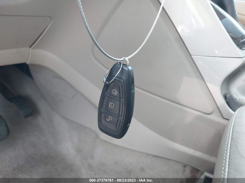2013 FORD C-MAX HYBRID SEL - 1FADP5BU0DL506190