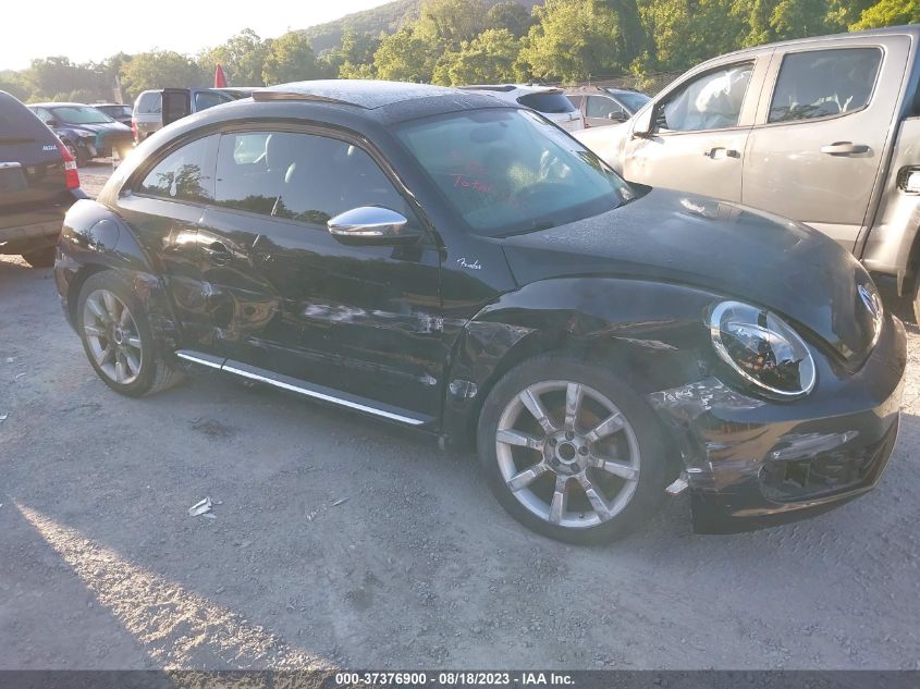 2013 VOLKSWAGEN BEETLE COUPE 2.5L FENDER EDITION - 3VWJP7AT8DM687570