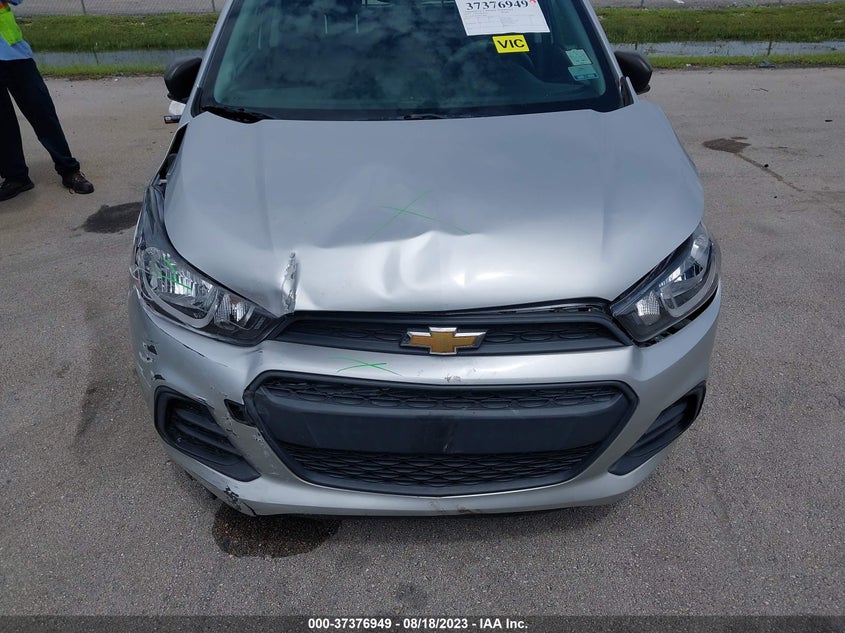 VIN KL8CB6SA8JC476960 2018 CHEVROLET SPARK LS