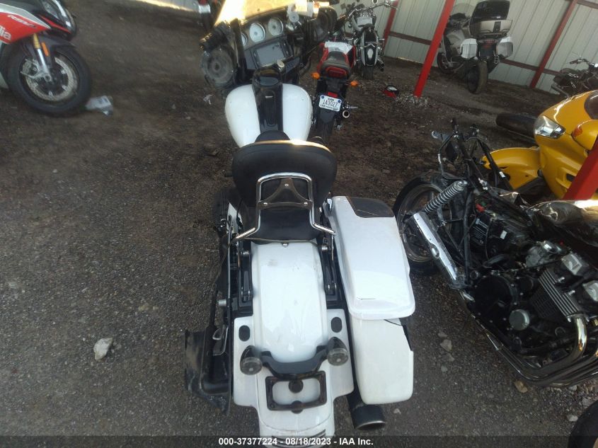 2017 HARLEY-DAVIDSON FLHXS STREET GLIDE SPECIAL - 1HD1KRC14HB653789