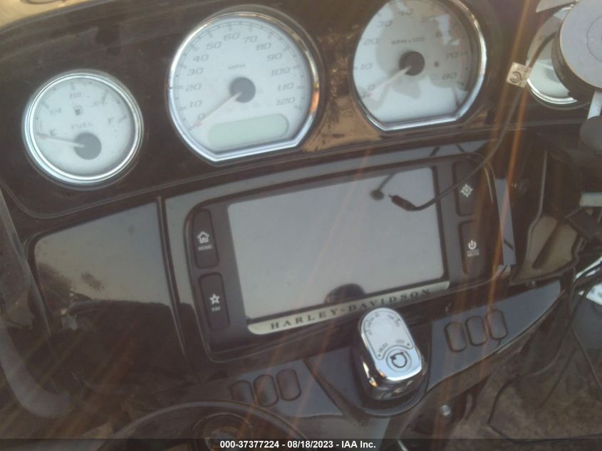 2017 HARLEY-DAVIDSON FLHXS STREET GLIDE SPECIAL - 1HD1KRC14HB653789