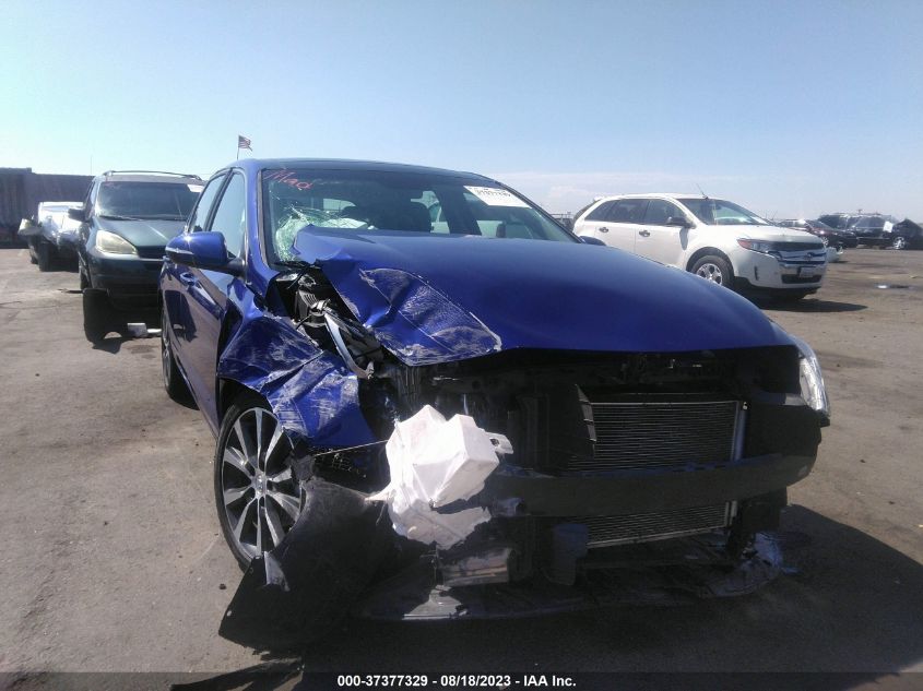 2020 HYUNDAI ELANTRA GT - KMHH35LE5LU126944