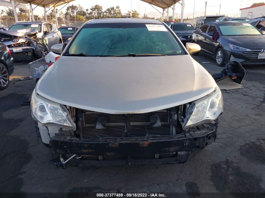 2014 TOYOTA CAMRY HYBRID LE/XLE/SE LIMITED EDITION - 4T1BD1FK6EU112194