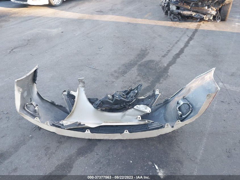 2013 TOYOTA COROLLA L/LE/S - 5YFBU4EE9DP105589