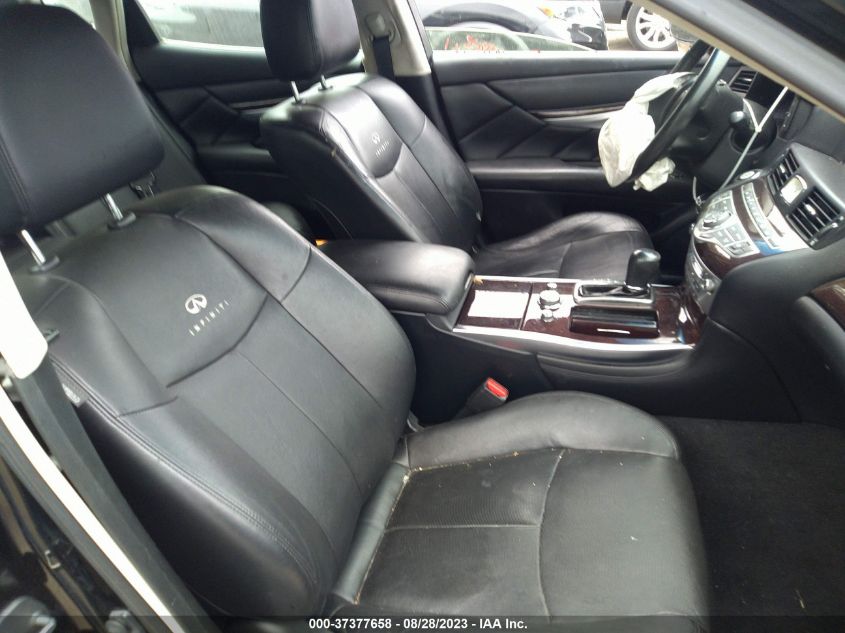 2014 INFINITI Q70 JN1BY1AR7EM320181