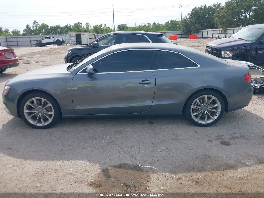 2013 AUDI A5 PRESTIGE - WAUVFAFR8DA001104