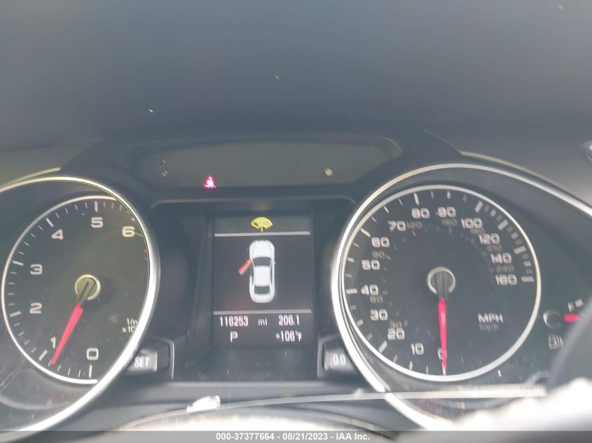 2013 AUDI A5 PRESTIGE - WAUVFAFR8DA001104