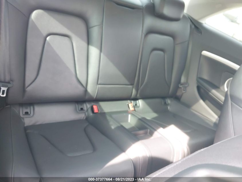 2013 AUDI A5 PRESTIGE - WAUVFAFR8DA001104