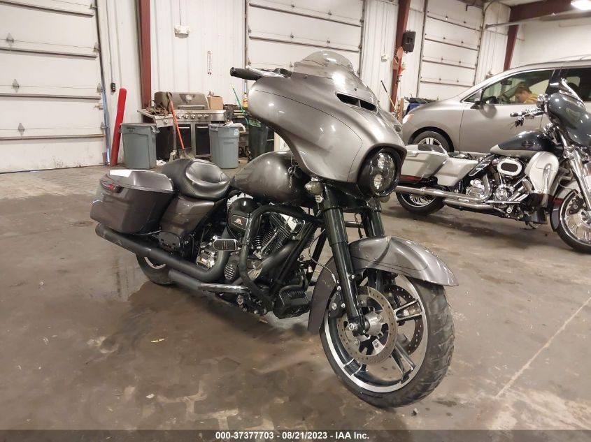 2015 HARLEY-DAVIDSON FLHXS STREET GLIDE SPECIAL - 1HD1KRM13FB629544