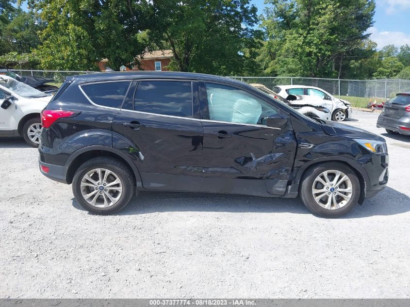 2019 FORD ESCAPE SE - 1FMCU9GD5KVA07659