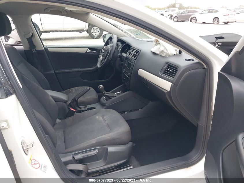 2015 VOLKSWAGEN JETTA - 3VW1W1AJ0FM236084