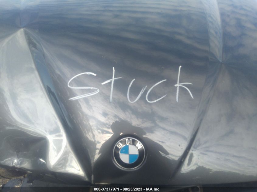 2015 BMW X1 XDRIVE28I - WBAVL1C53FVY30409