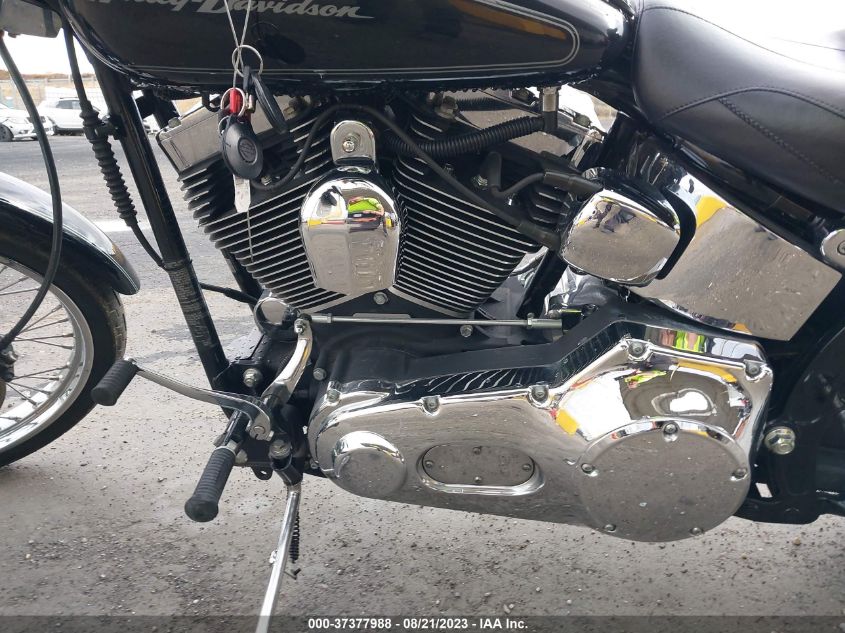 2006 HARLEY-DAVIDSON FXSTDI - 1HD1JBB376Y018895