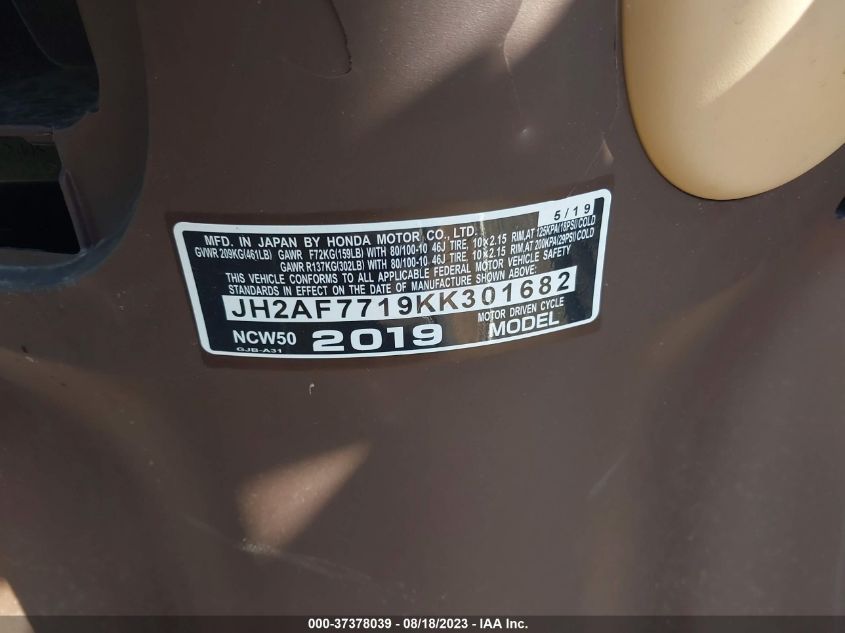 2019 HONDA NCW50 - JH2AF7719KK301682