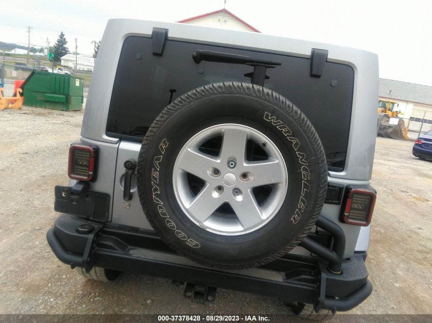 2013 JEEP WRANGLER UNLIMITED SAHARA - 1C4HJWEG9DL637918