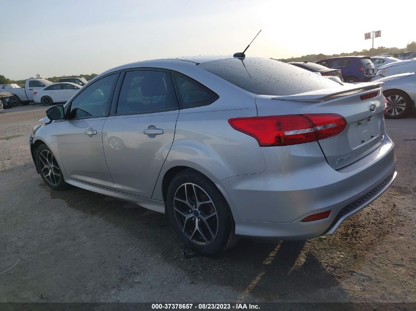 2016 FORD FOCUS SE - 1FADP3F27GL404810