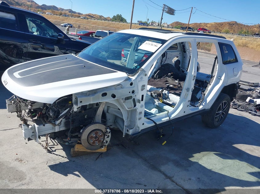VIN 1C4RJFLGXJC445989 2018 JEEP GRAND CHEROKEE TRAILHAWK