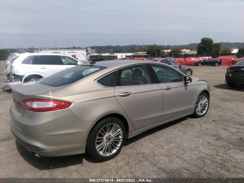 2015 FORD FUSION SE - 3FA6P0HD5FR218155