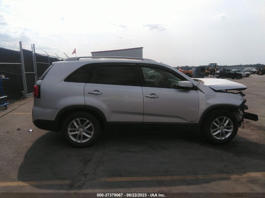 2014 KIA SORENTO LX - 5XYKTCA6XEG509390