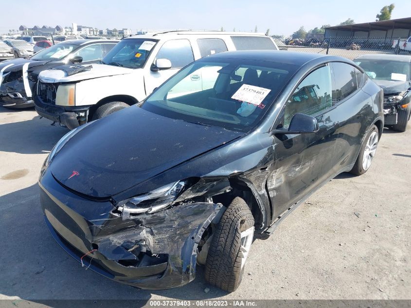 5YJYGDEE2MF161029 Tesla Model Y LONG RANGE 10