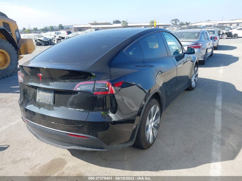 5YJYGDEE2MF161029 Tesla Model Y LONG RANGE 4