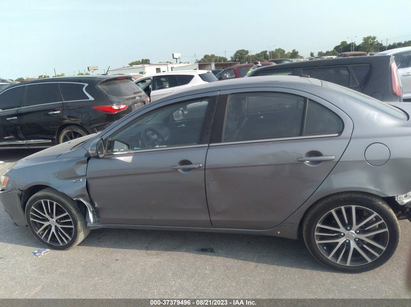 VIN JA32V2FW2HU014762 2017 MITSUBISHI LANCER ES/SE/SEL