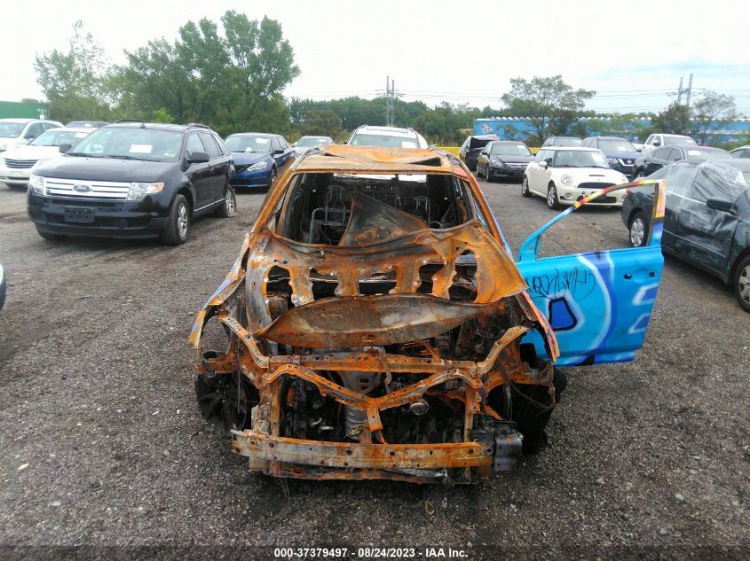 2017 TOYOTA RAV4 XLE - JTMRFREV2HJ129071