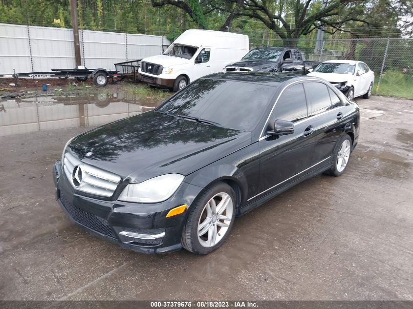 2013 MERCEDES-BENZ C-CLASS C 250 - WDDGF4HB4DR298747