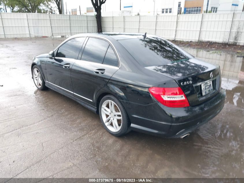 2013 MERCEDES-BENZ C-CLASS C 250 - WDDGF4HB4DR298747