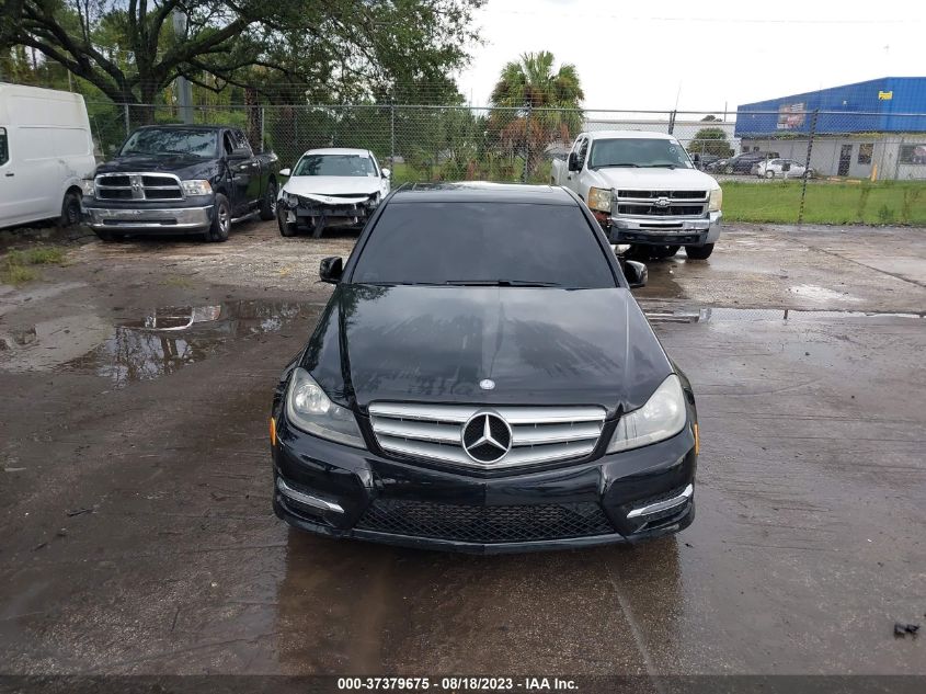 2013 MERCEDES-BENZ C-CLASS C 250 - WDDGF4HB4DR298747