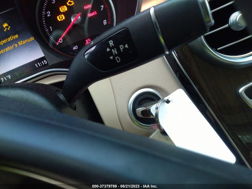 2015 MERCEDES-BENZ C-CLASS C 300 - 55SWF4KB3FU060197