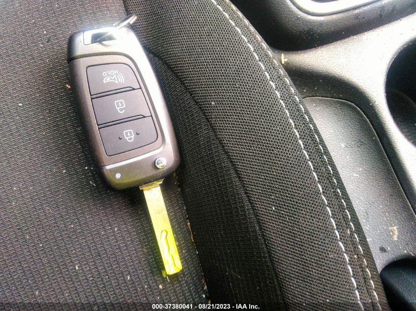 2023 HYUNDAI VENUE SEL - KMHRC8A34PU232377