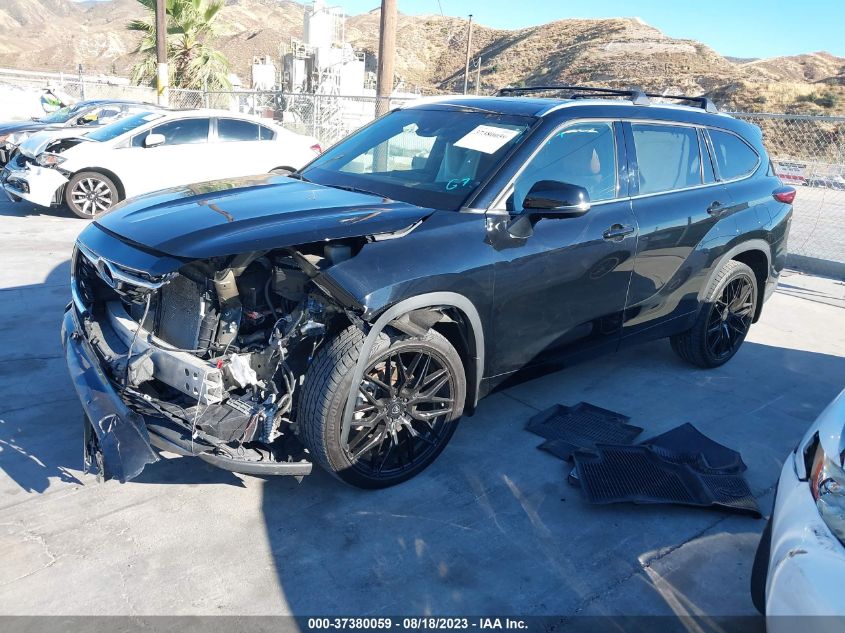 2022 TOYOTA HIGHLANDER PLATINUM - 5TDFZRBH3NS169747