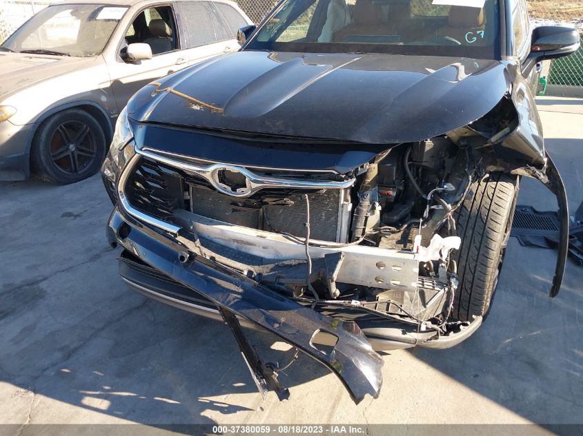 2022 TOYOTA HIGHLANDER PLATINUM - 5TDFZRBH3NS169747
