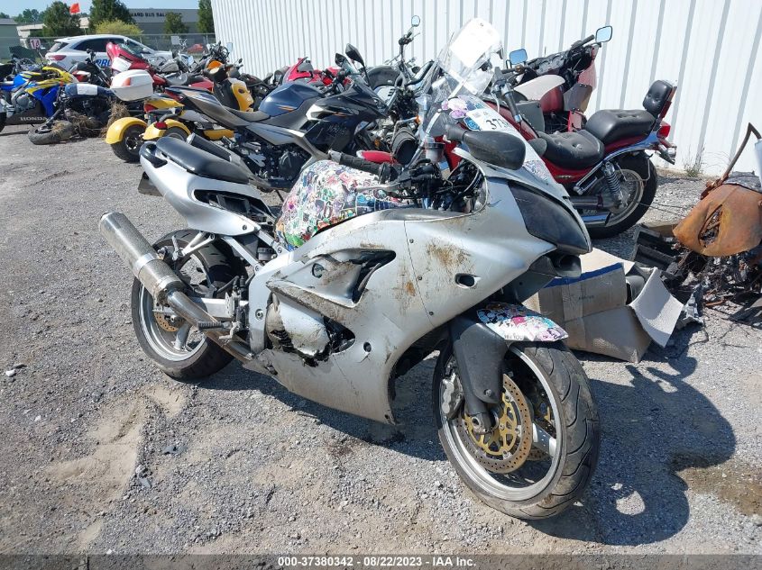 2006 KAWASAKI ZX600 J1 - JKAZX4J116A059038