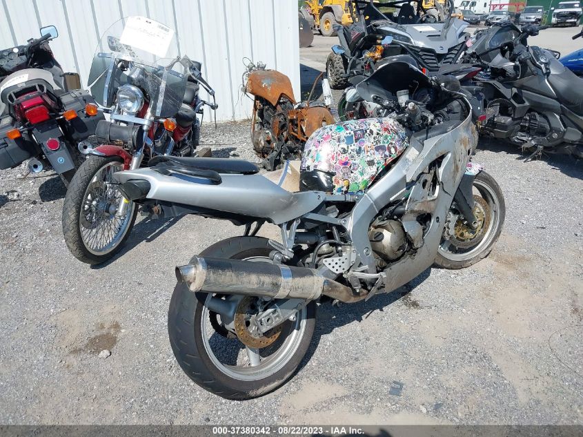 2006 KAWASAKI ZX600 J1 - JKAZX4J116A059038