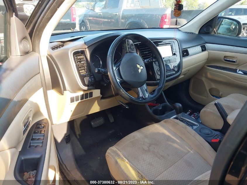 2016 MITSUBISHI OUTLANDER SE/SEL - JA4AD3A3XGZ036247