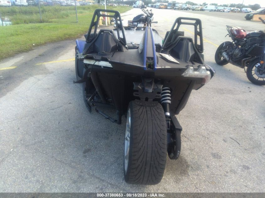 2021 POLARIS SLINGSHOT SL 57XAAPHD0M8142042