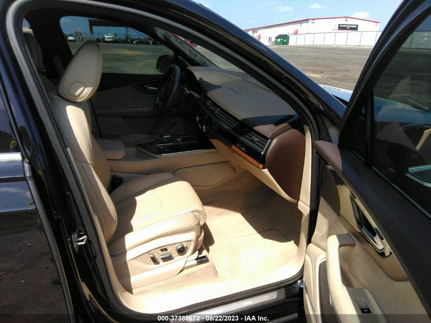 2017 AUDI Q7 PRESTIGE - WA1VAAF72HD021489