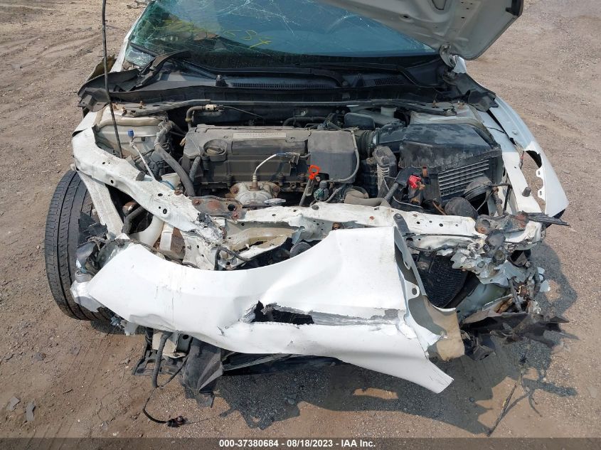 2015 HONDA ACCORD SEDAN SPORT - 1HGCR2F52FA019509