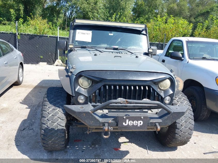 2014 JEEP WRANGLER UNLIMITED SPORT - 1C4BJWDG5EL104893