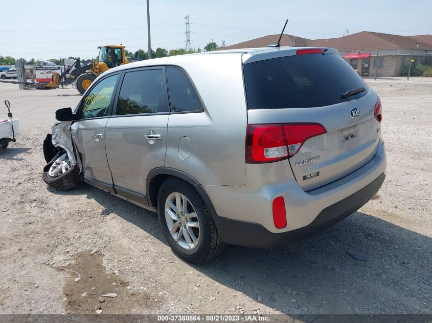 2015 KIA SORENTO LX - 5XYKTCA63FG563471