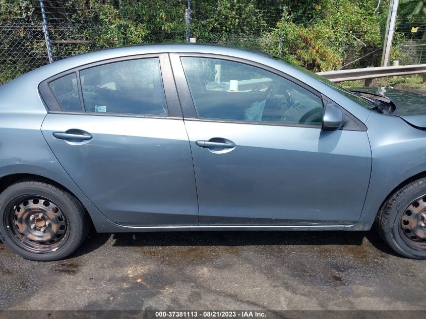 2013 MAZDA MAZDA3 I SV - JM1BL1TF7D1781816