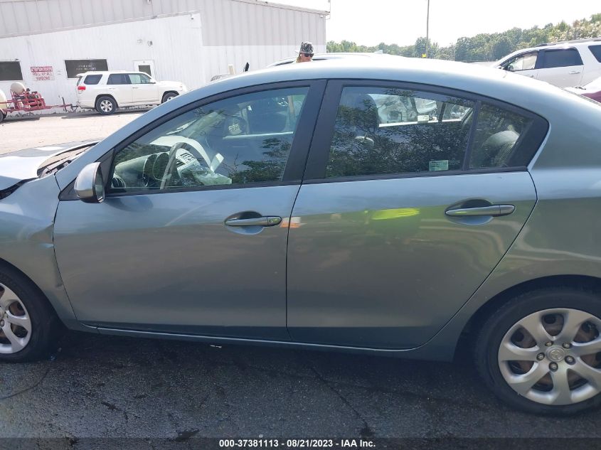 2013 MAZDA MAZDA3 I SV - JM1BL1TF7D1781816