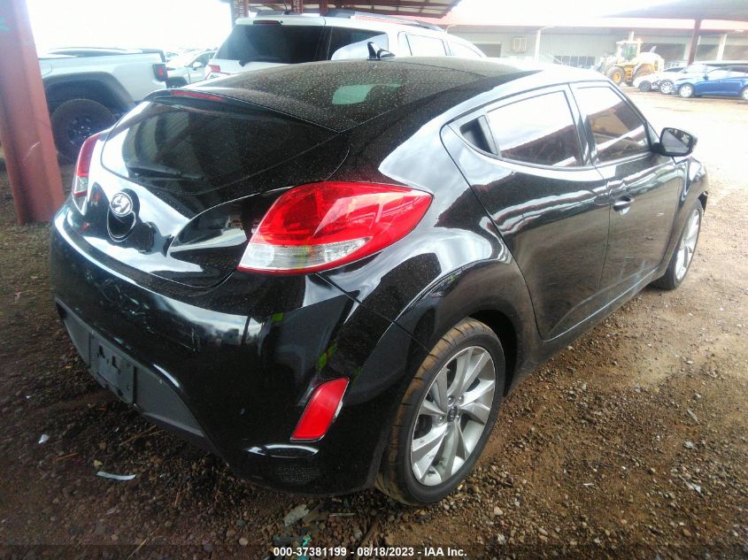 2017 HYUNDAI VELOSTER - KMHTC6AD2HU304875