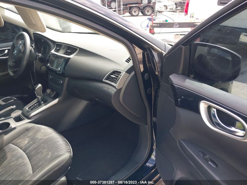VIN 3N1AB7AP4HY268282 2017 NISSAN SENTRA SV