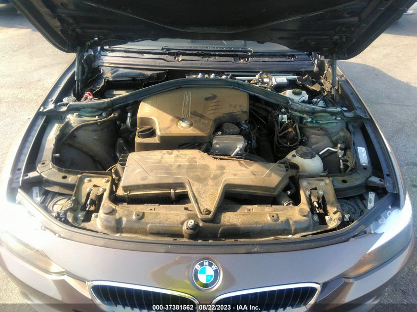2014 BMW 3 SERIES 320I XDRIVE - WBA3C3G56ENS67433
