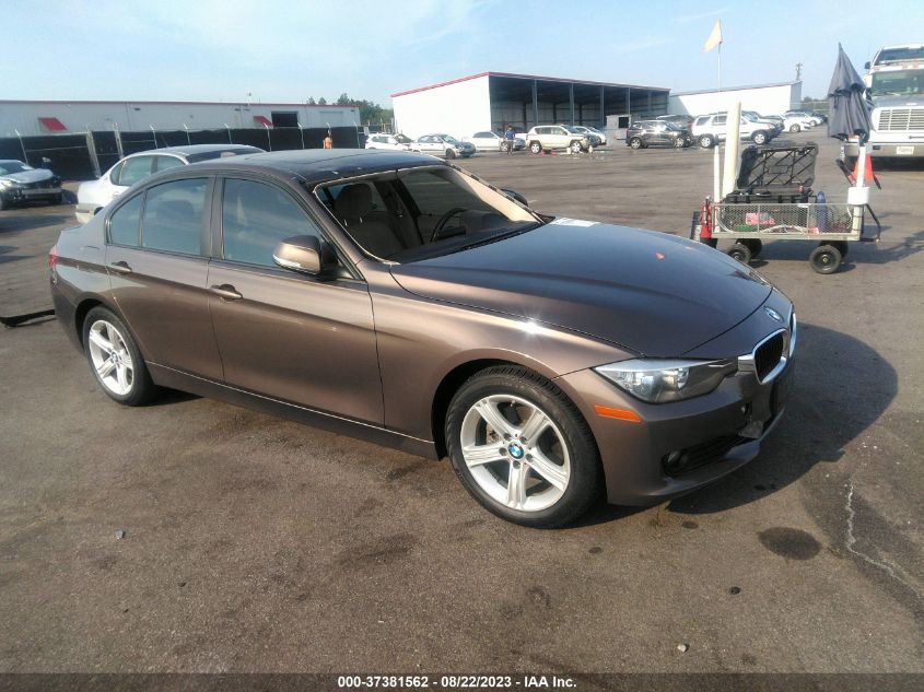 2014 BMW 3 SERIES 320I XDRIVE - WBA3C3G56ENS67433