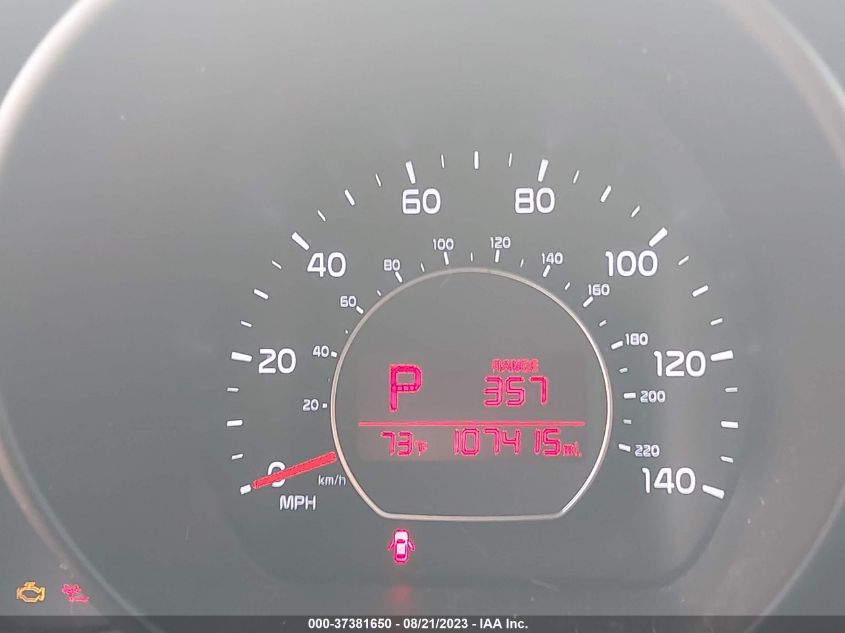 2015 KIA SOUL BASE - KNDJN2A23F7220945